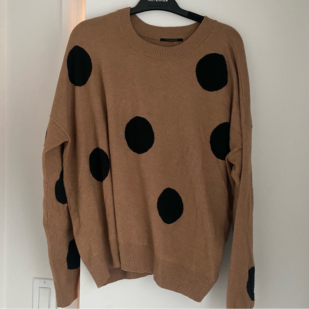Tahari over sized Sweater